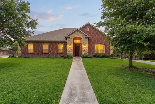 2329 Willowby Drive, Houston, TX 77008