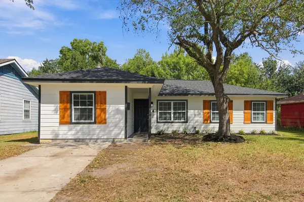 6139 Westover Street, Houston, TX 77033