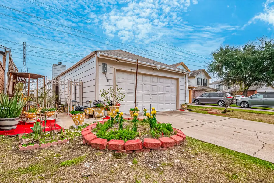 9319 Belle Park Drive, Houston, TX 77099 - Image #2
