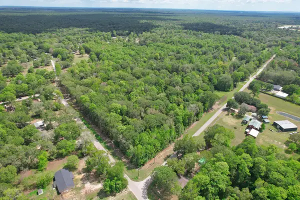 21699 Carol Road, New Caney, TX 77357