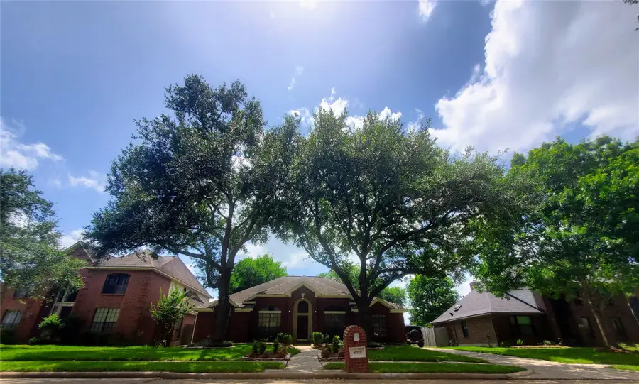 1703 E Hedgecroft Drive, El Lago, TX 77586 - #3