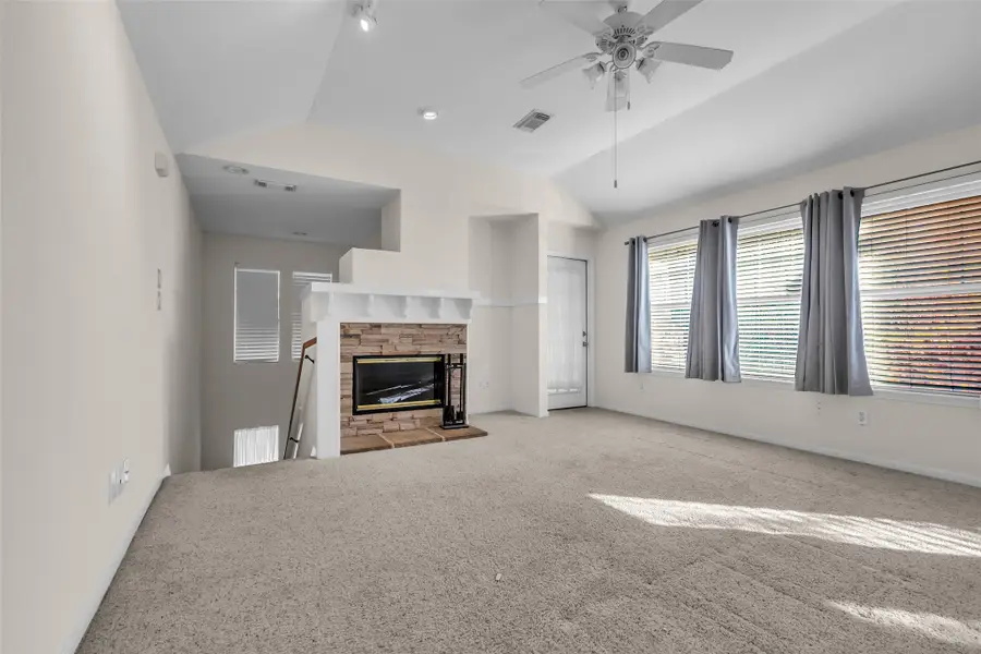 15 Scarlet Woods Court, The Woodlands, TX 77380 - #3