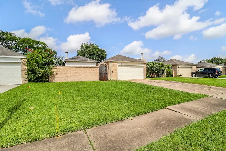 4110 Summit Valley Drive, Houston, TX 77082 - #3
