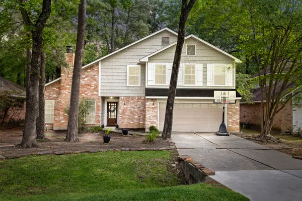 4 Hickory Oak Drive, Spring, TX 77381