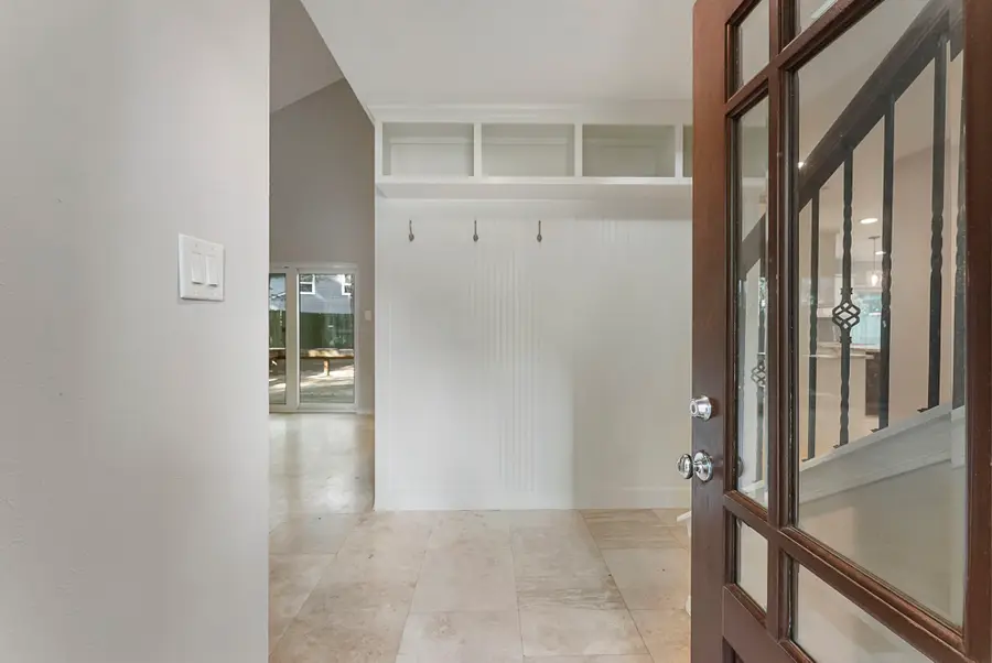 4 Hickory Oak Drive, The Woodlands, TX 77381 - Image #3