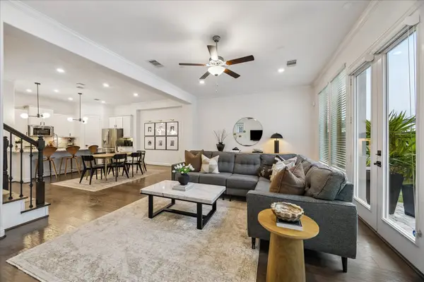 3614 Golf Drive, Houston, TX 77018