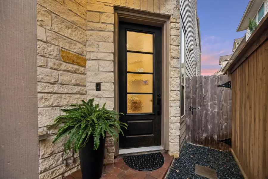 3614 Golf Drive, Houston, TX 77018 - #3
