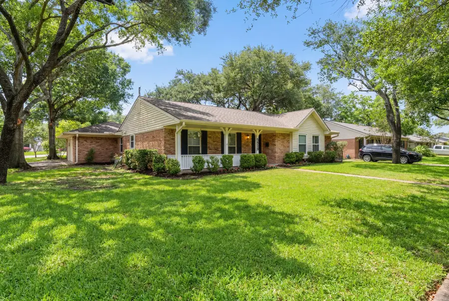 5658 Cartagena Street, Houston, TX 77035 - #2