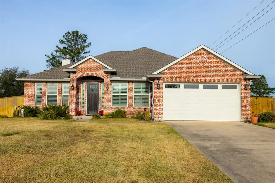26 Briarwood Lane, Bellville, TX 77418 - Image #2