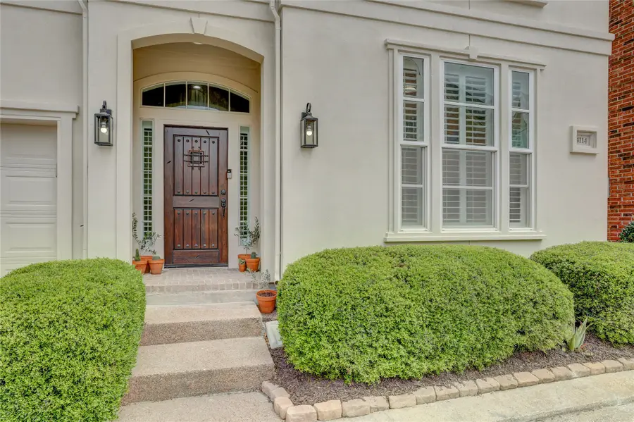 4114 W Northampton Place, Houston, TX 77098 - #2