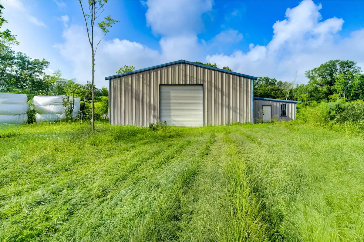 19650 Webb Road, Alvin, TX 77511 - Image #1