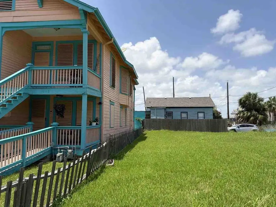1408 Mechanic Street, Galveston, TX 77550 - #3
