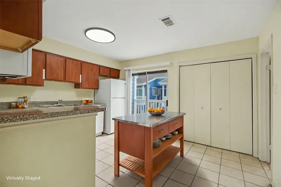 3506 Cove View Boulevard #306, Galveston, TX 77554 - #2