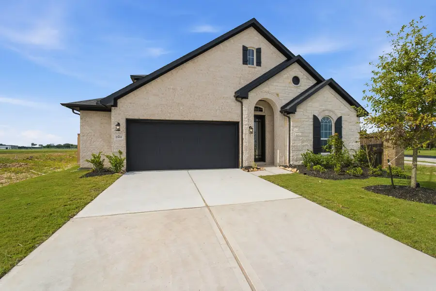 7702 Jade Crest Drive, Angleton, TX 77515 - #2