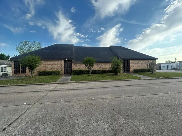 7555 Morley Street, Houston, TX 77061