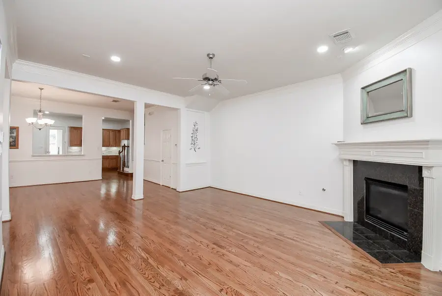 155 White Drive, Bellaire, TX 77401 - #2