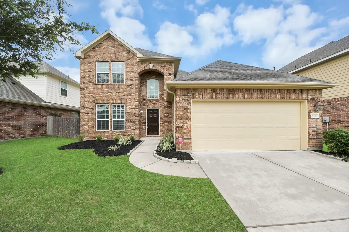 6527 Hunters Trace Lane, Baytown, TX 77521 - #1