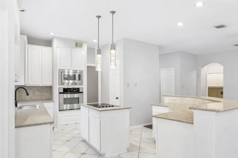 6703 Cypress Village Drive, Sugar Land, TX 77479 - #3