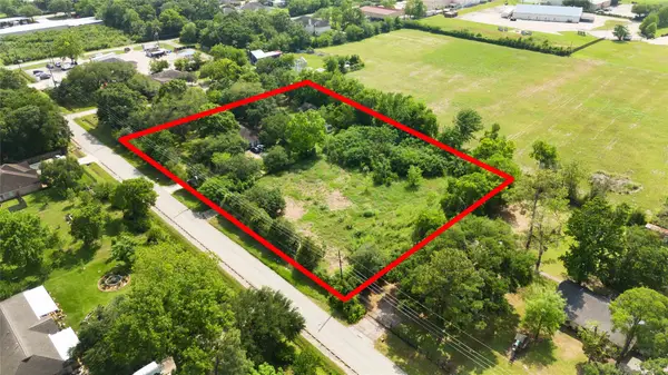 11902 Dover Street, Houston, TX 77031