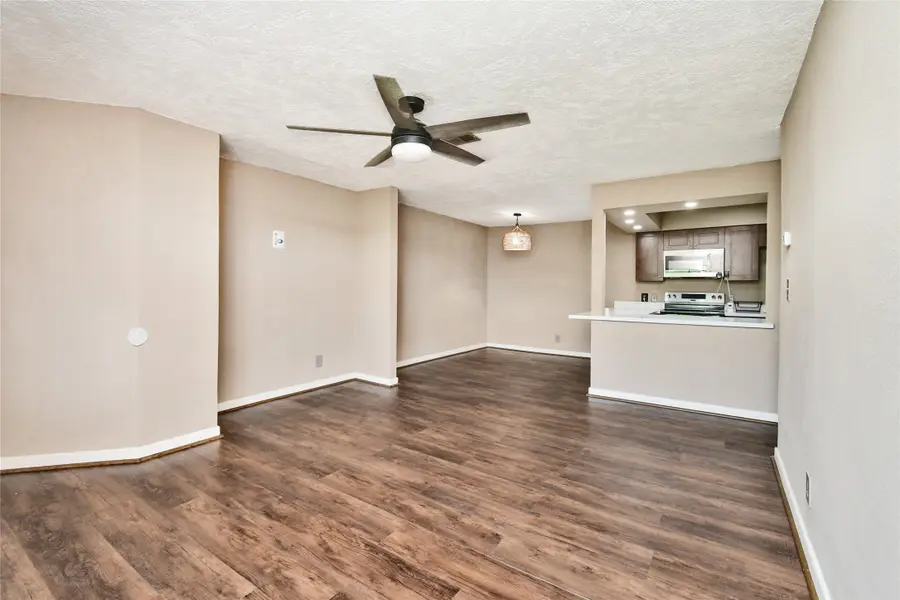 2501 Gulf Freeway #14A, Dickinson, TX 77539 - #3