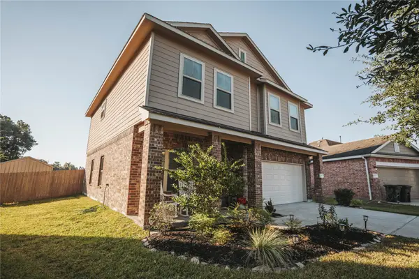 16202 Augusta Oaks Ct Court, Crosby, TX 77532