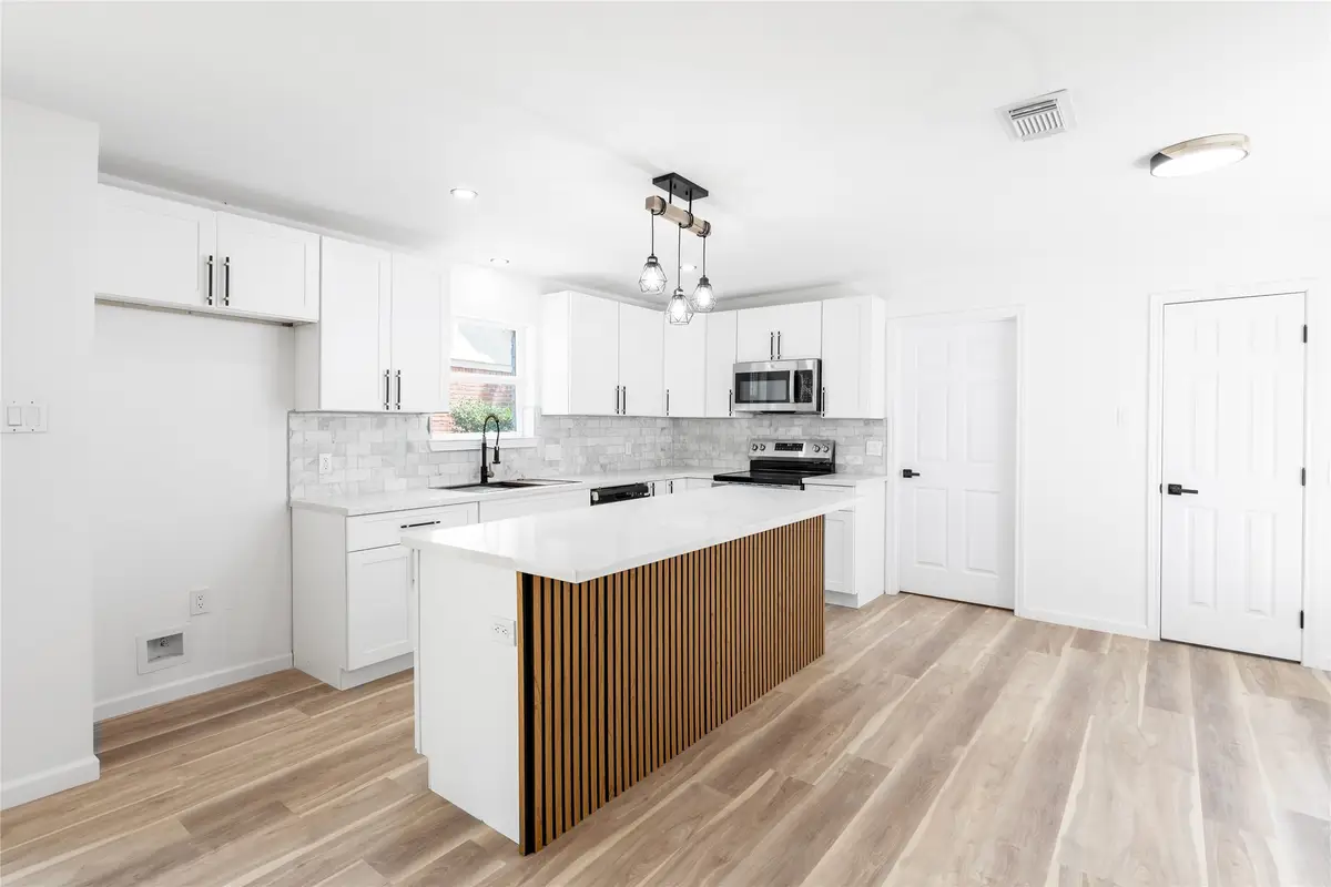 1011 Crossfield Drive, Katy, TX 77450 - Image #1