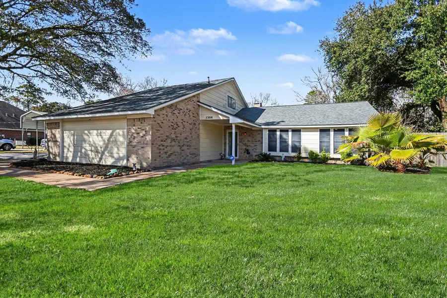 1306 W Stroker Road, Crosby, TX 77532 - #2