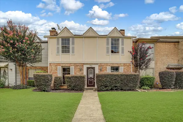 794 Thicket Lane, Houston, TX 77079