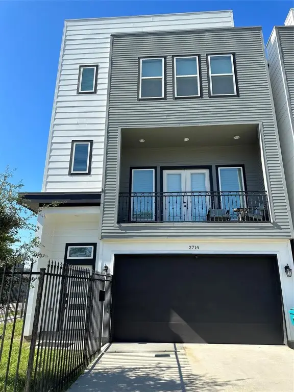 2714 Nagle Street, Houston, TX 77004 - #3