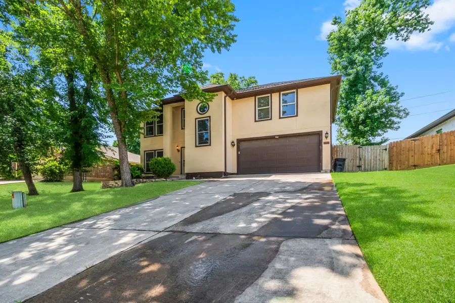 4313 Windswept Drive, Montgomery, TX 77356 - Image #2