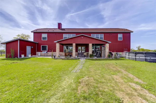 8570 Sunny Side Road, Hempstead, TX 77445