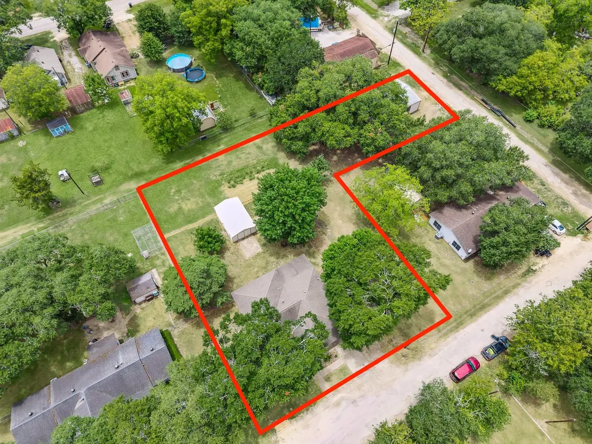 6111 Dubose Street, Wallis, TX 77485 - Image #1