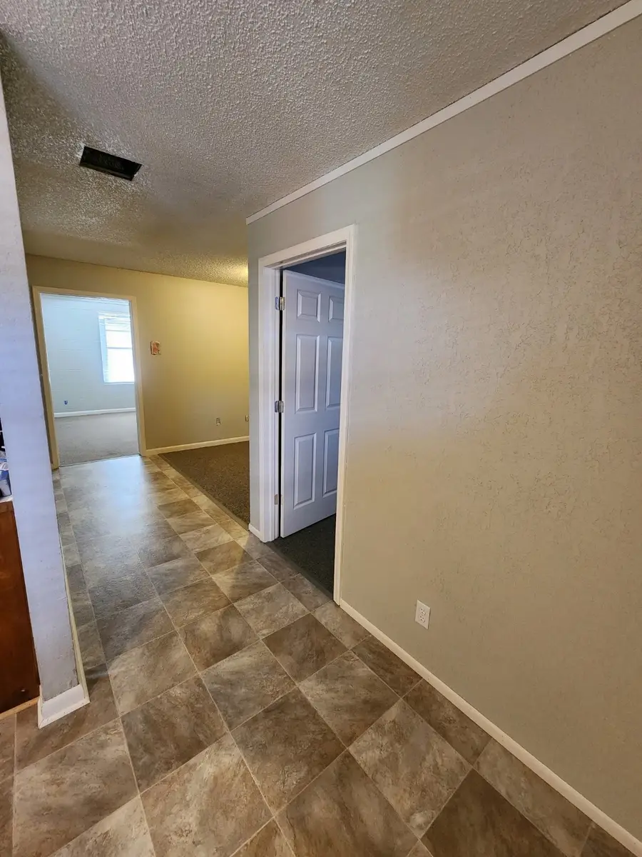 401 E Texas Street, Brazoria, TX 77422 - Image #3