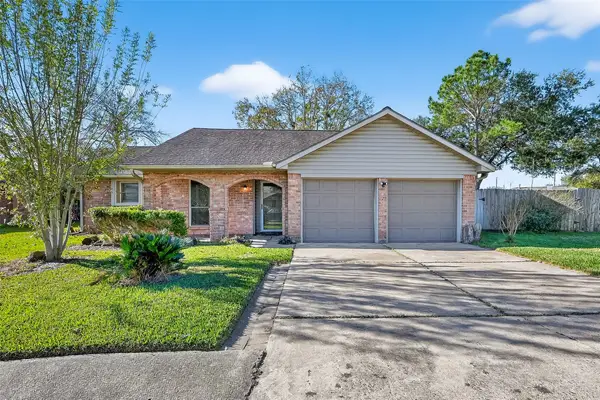 14035 Utopia Drive, Sugar Land, TX 77498