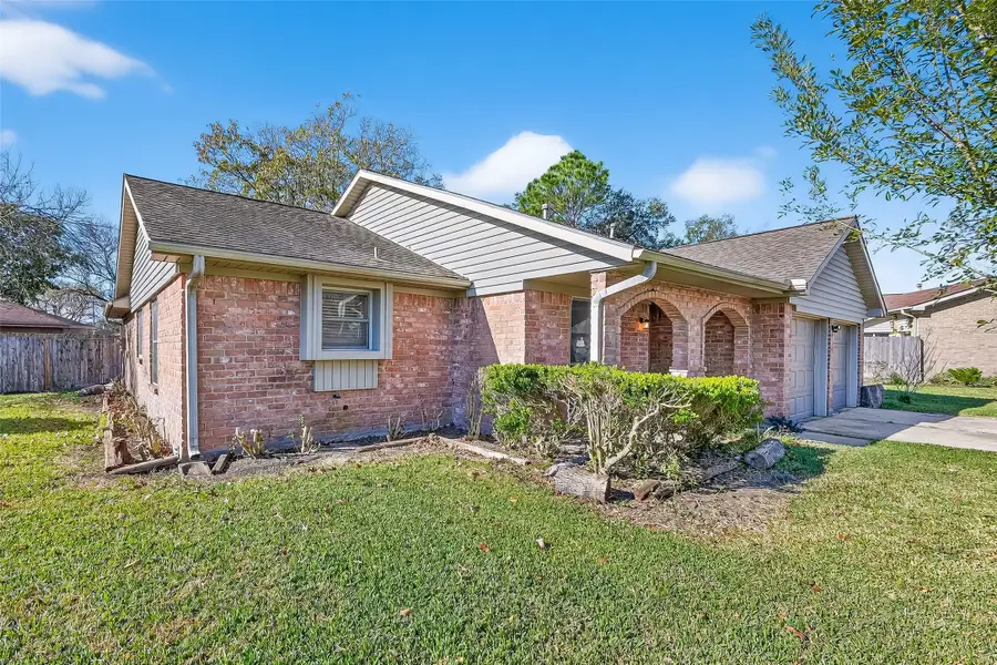 14035 Utopia Drive, Sugar Land, TX 77498 - Image #2