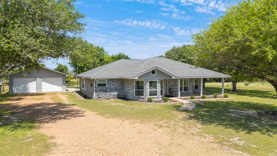 2460 N State Highway 95, Moulton, TX 77975 - Image #3