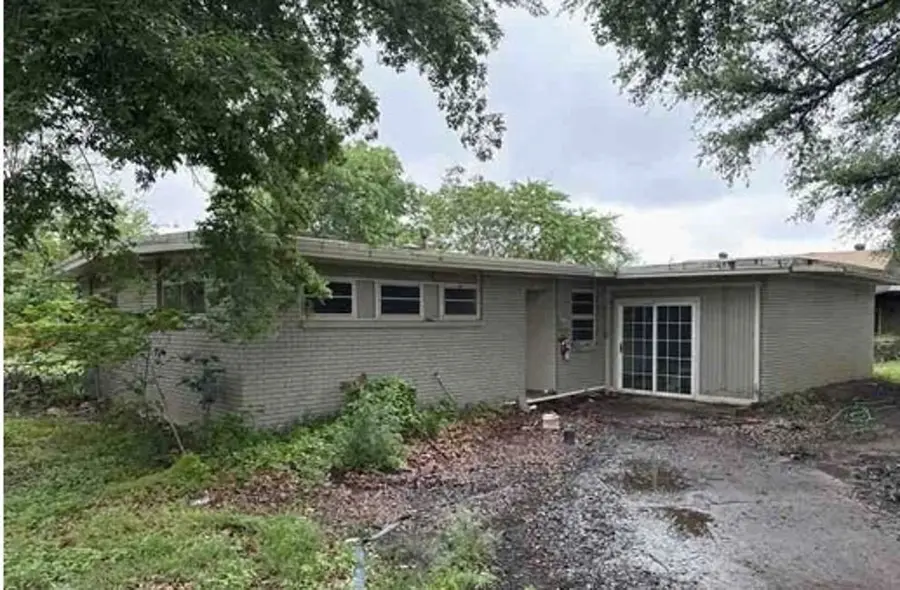 4904 Virgil Street, Fort Worth, TX 76119 - Image #2