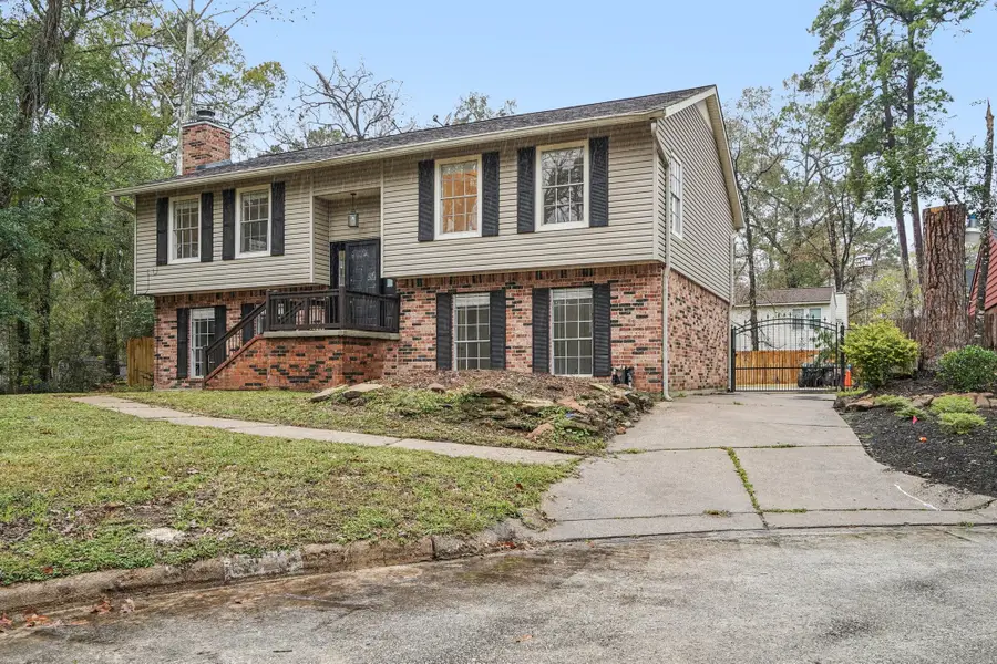 3103 Glade Springs Drive, Houston, TX 77339 - Image #2