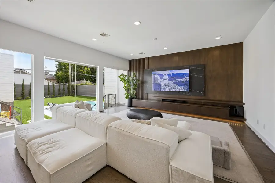 5215 Jason Street, Houston, TX 77096 - #2