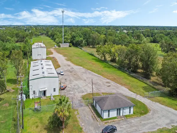 3149 Harkey Road, Pearland, TX 77584