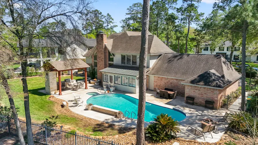 37 Doe Run Drive, The Woodlands, TX 77380 - #2