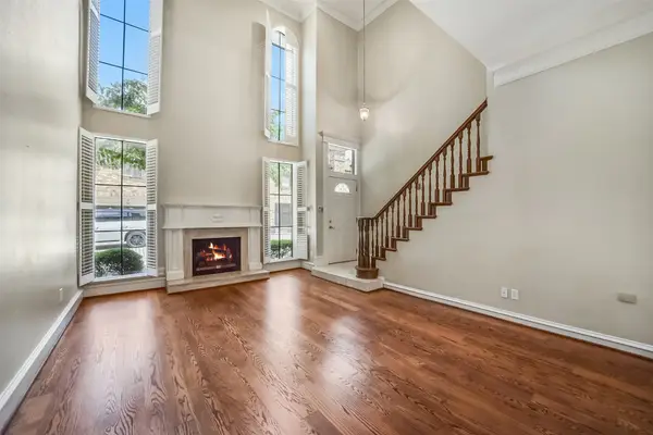 1605 Nantucket Drive #B, Houston, TX 77057