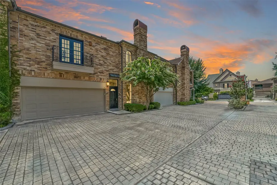 1605 Nantucket Drive #B, Houston, TX 77057 - #2