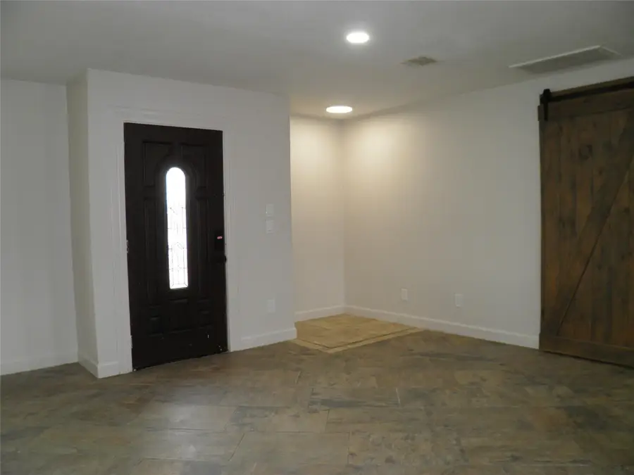 12617 Sunset Circle, Santa Fe, TX 77510 - Image #2