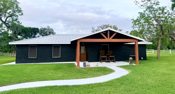 4238 County Road 507, Brazoria, TX 77422