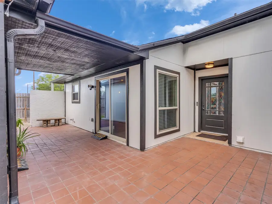 2703 Shady Lane, Webster, TX 77598 - #2