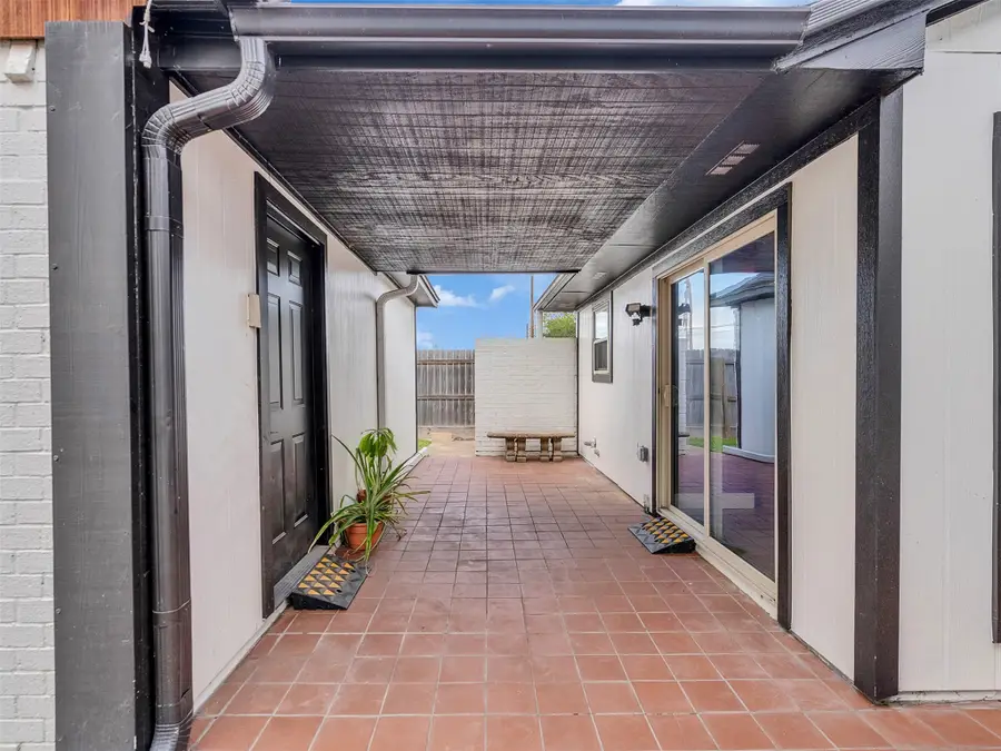 2703 Shady Lane, Webster, TX 77598 - #3