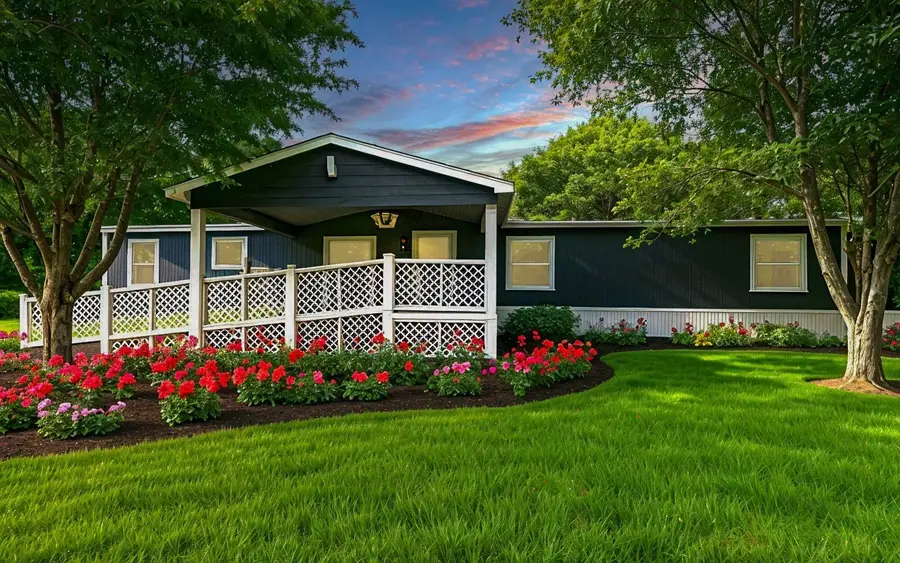 1875 Kayleen Ln, Sealy, TX 77474 - #3