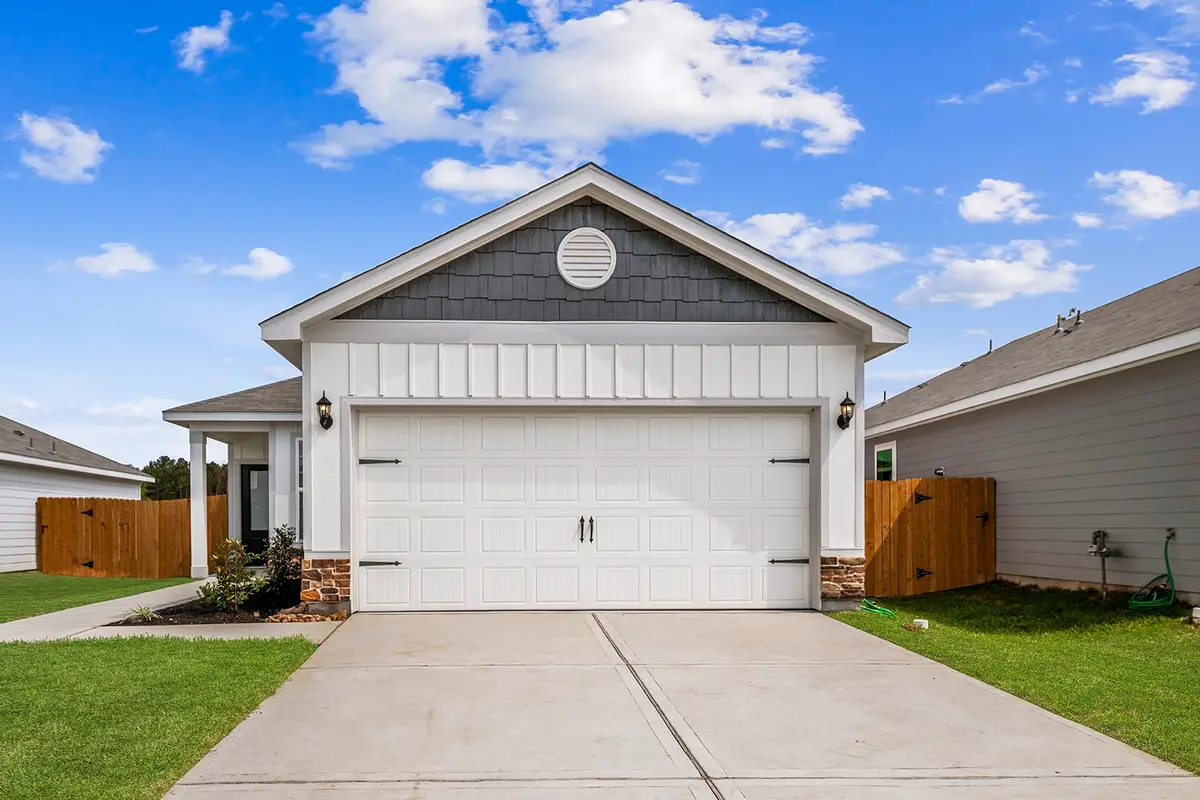 15858 Berry Hill Drive, Conroe, TX 77303 - #1