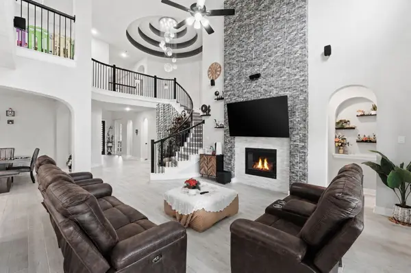 2842 Acacia Grove Drive, Katy, TX 77494